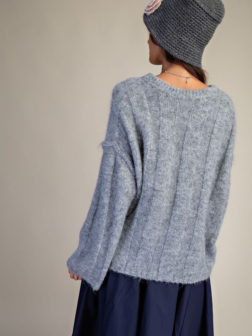 49.Easel OVERSIZED LONG SLEEVE FUZZ KNITTED SWEATER heather grey gray - Picture 6 of 6